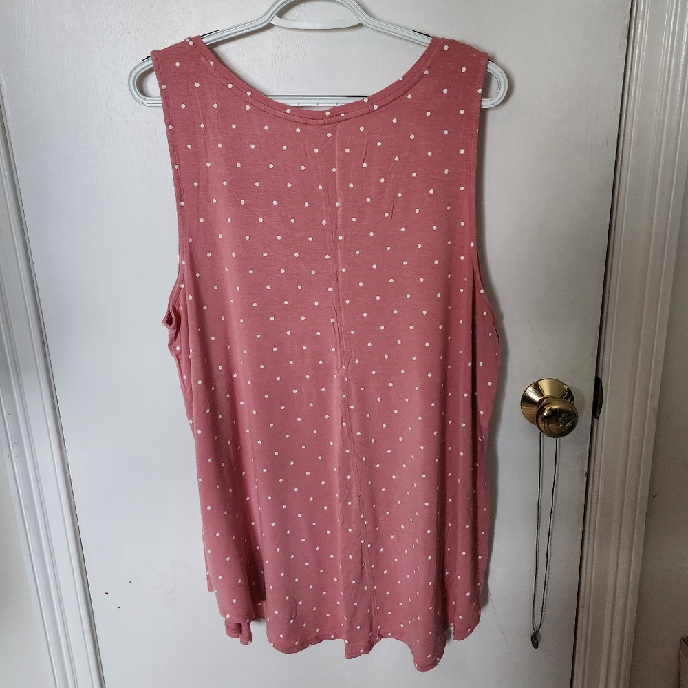 Women's Old Navy pink and white polka dot luxe tank top XXL, soft and stretchy - Picture 2 of 4